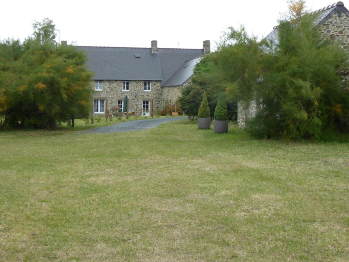 Lesroses1680 Bed & Breakfast Blainville-sur-Mer Екстериор снимка