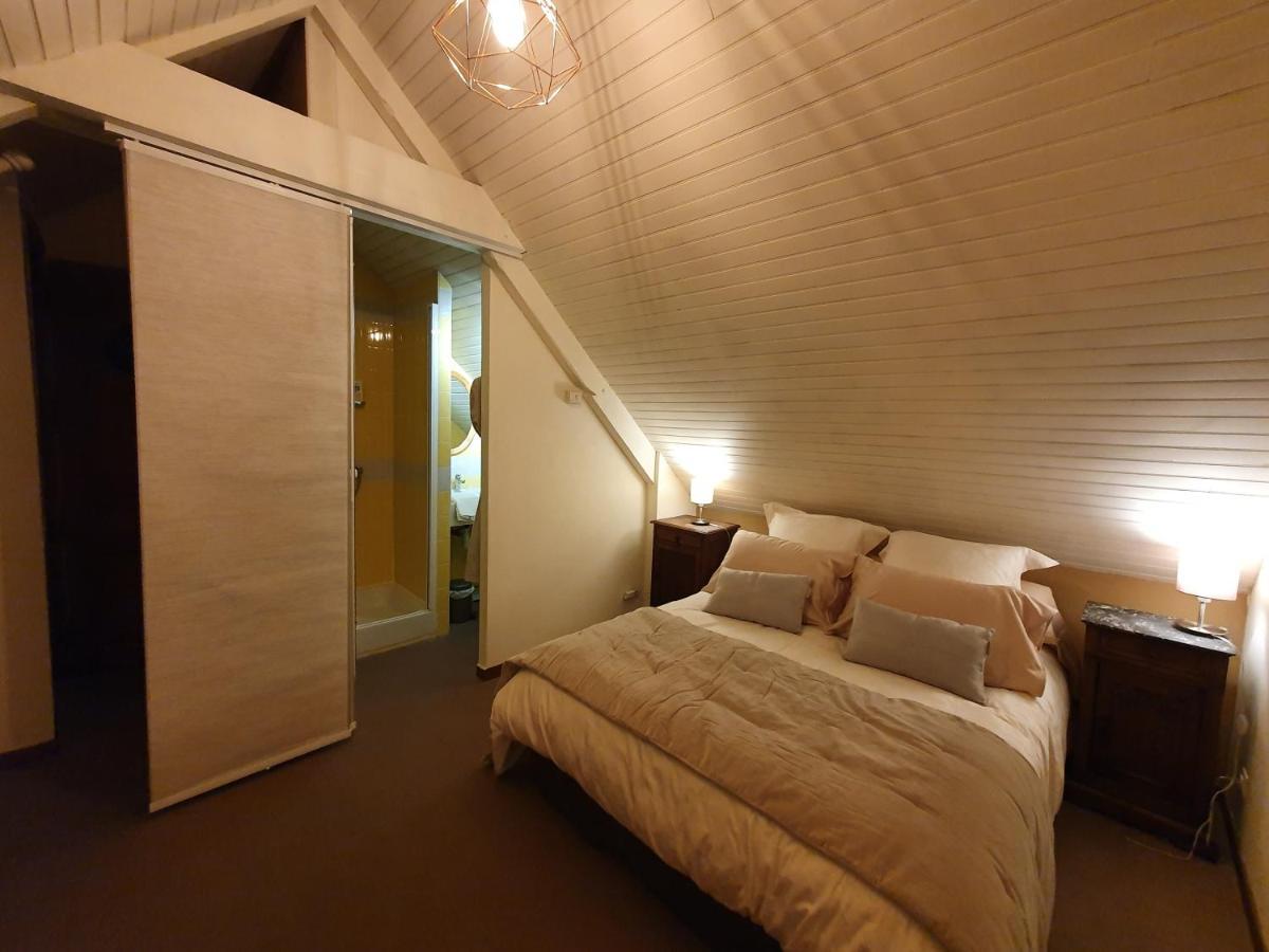 Lesroses1680 Bed & Breakfast Blainville-sur-Mer Екстериор снимка